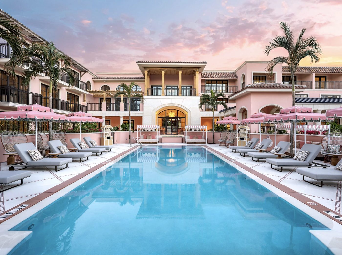 Commencement venue pool